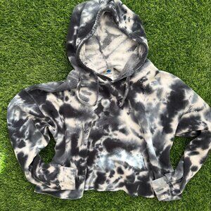 Cropped Black/White Tie Dye Hoodie